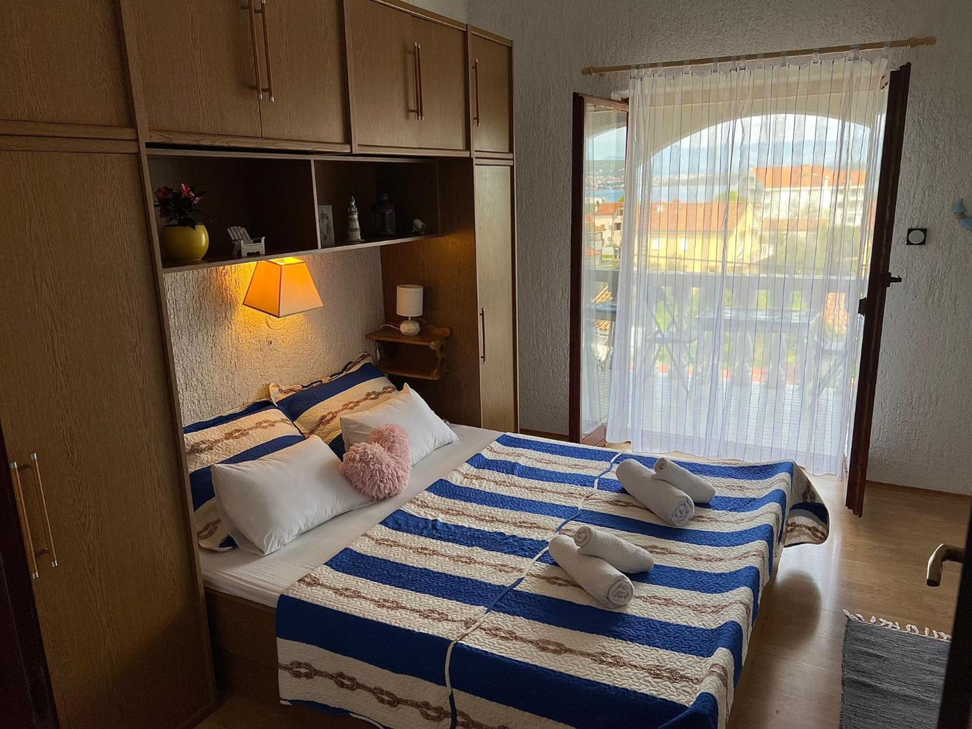 Apartments Dora And Tonka Krk Porat  Extérieur photo